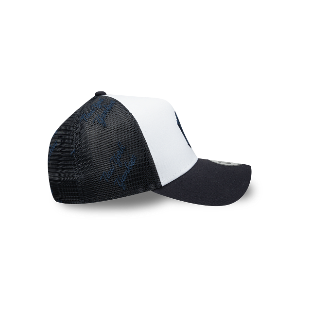 New York Yankees MLB Mesh Embroidery 9FORTY A-Frame Trucker Snapback
