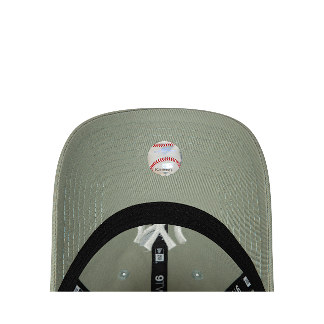 New York Yankees MLB League Essentials 9TWENTY Strapback Verde