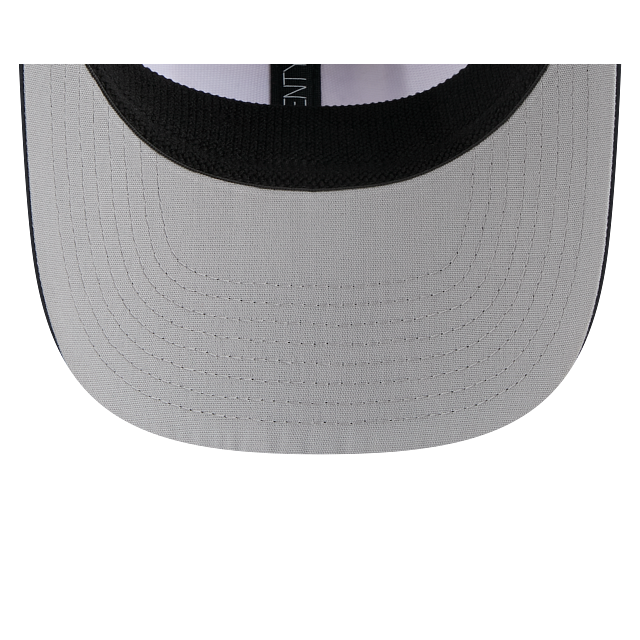 Boston Red Sox MLB NE Leisure 9SEVENTY Trucker Snapback