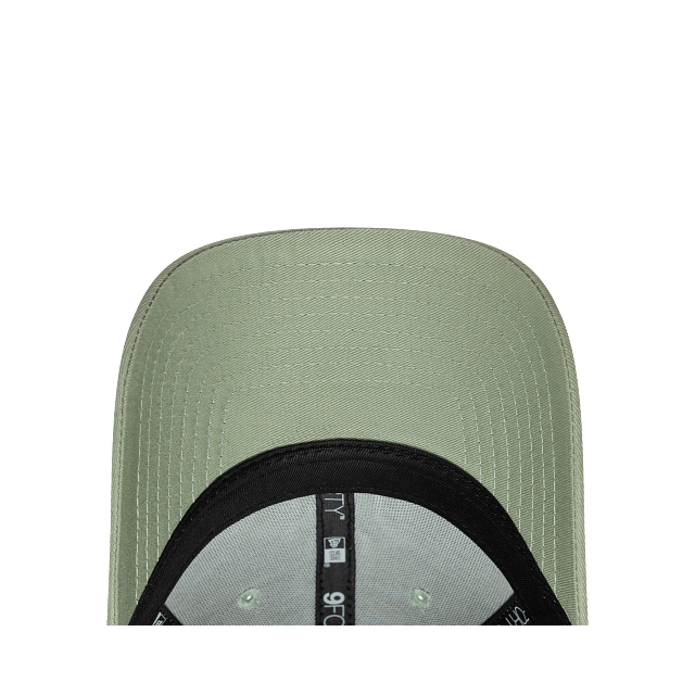 New York Yankees League Essentials 9FORTY Strapback