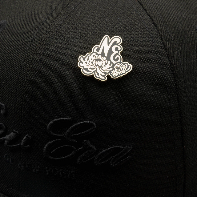 Pin New Era Flor de Loto Año Nuevo Chino