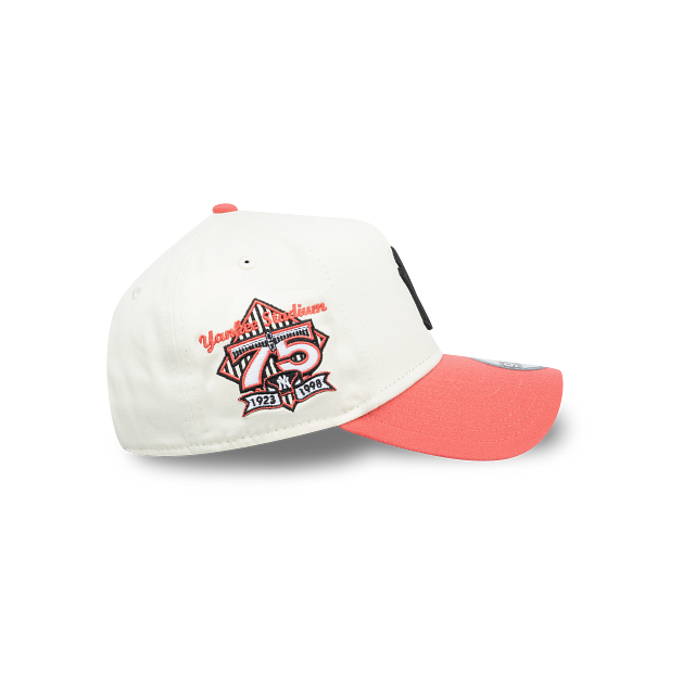 New York Yankees MLB Chrome Coral 9FORTY AF Snapback