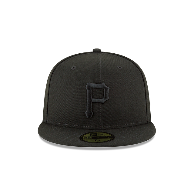 Pittsburgh Pirates MLB Black on Black 59FIFTY Cerrada