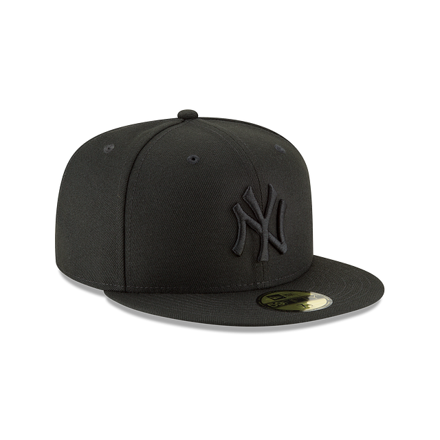 New York Yankees MLB Black on Black 59FIFTY Cerrada
