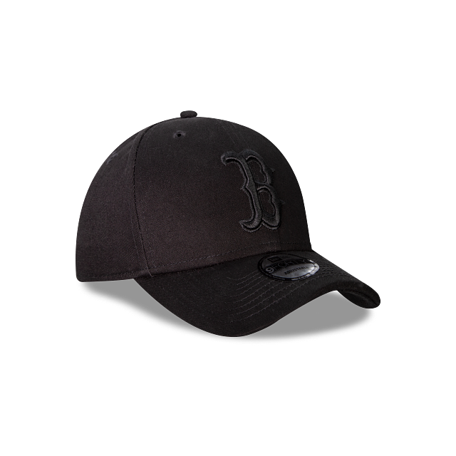 Boston Red Sox MLB Black on Black 9FORTY Snapback