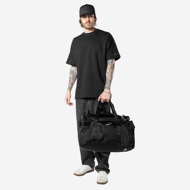 Duffle Bag New Era Negra