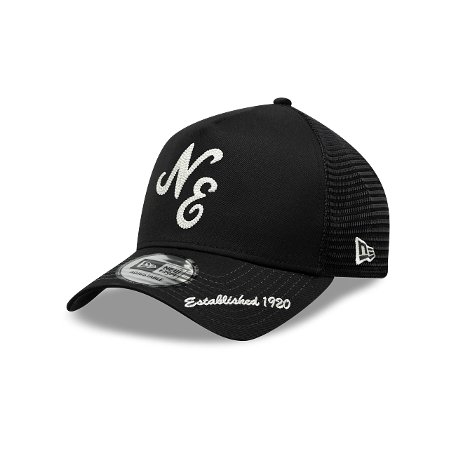 New Era Classic NE 9FORTY A-Frame Trucker Snapback Negra