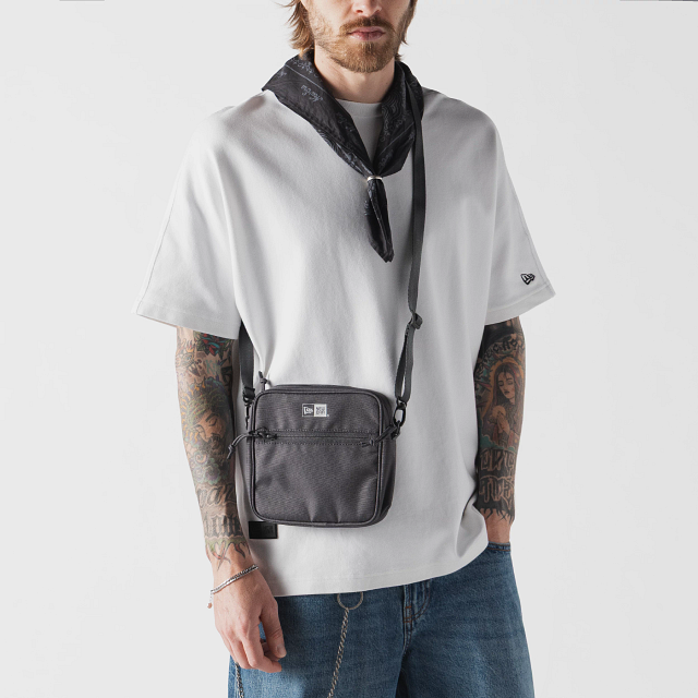 Shoulder Pouch New Era Gris