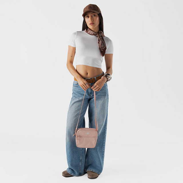 Shoulder Pouch New Era Rosa