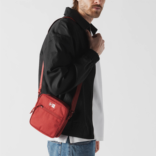 Shoulder Pouch New Era Roja