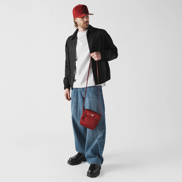 Shoulder Pouch New Era Roja