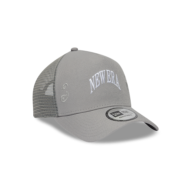New Era Paisley Embroidery 9FORTY A-Frame Trucker  Snapback