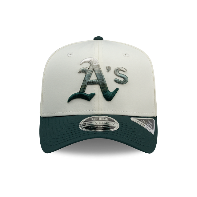 Oakland Athletics MLB GRADIENT Trucker 9SEVENTY Snapback