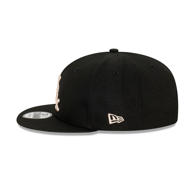 Chicago White Sox MLB Black Stone 9FIFTY Snapback
