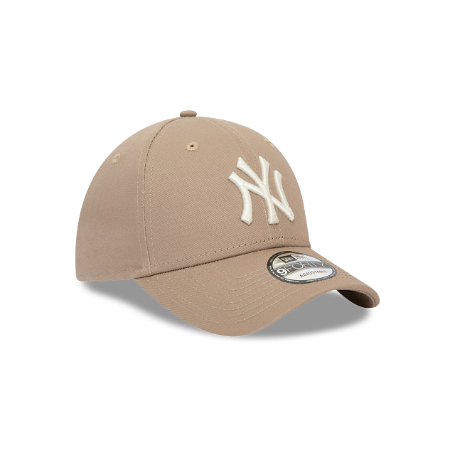New York Yankees MLB Summer Essentials 9FORTY Strapback Café