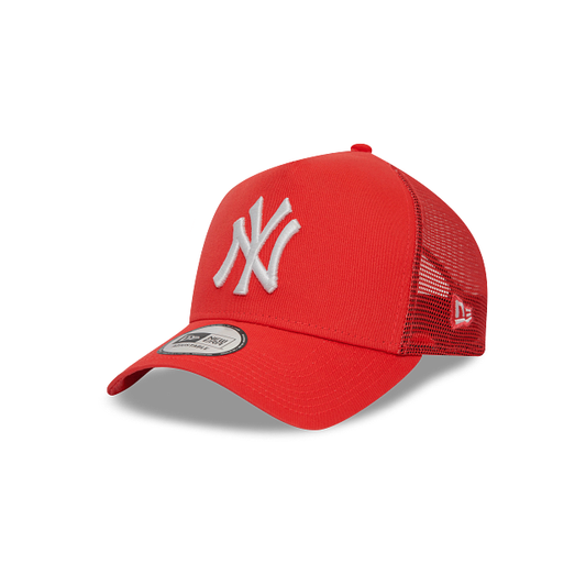 New York Yankees MLB League Essentials 9FORTY A-Frame Trucker Snapback