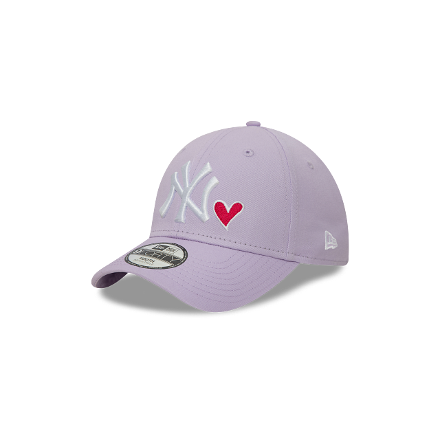 New York Yankees MLB Heart Icon 9FORTY Strapback Morada para Niña o Niño