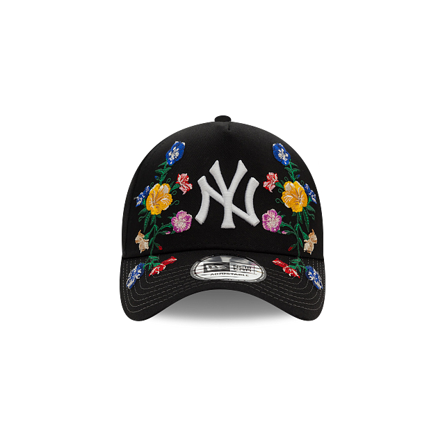 New York Yankees MLB Flower Accents 9FORTY A-Frame Snapback