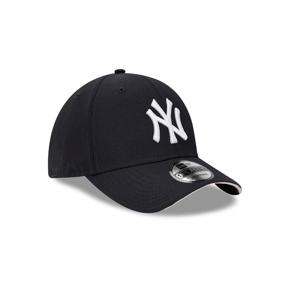 New York Yankees NBA Microfibre 9FORTY Strapback