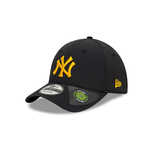 New York Yankees MLB Recycled 9FORTY Strapback