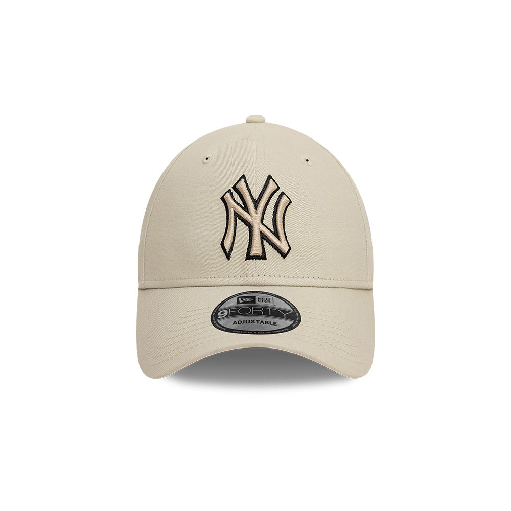 New York Yankees MLB Team Outline 9FORTY Strapback