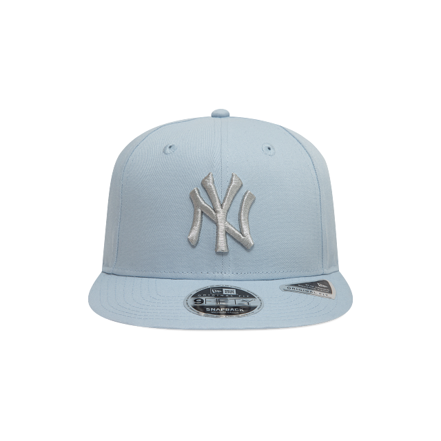 New York Yankees MLB Metallic Logo 9FIFTY Snapback