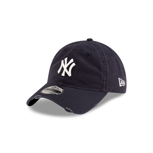 New York Yankees MLB Distressed 9TWENTY Strapback