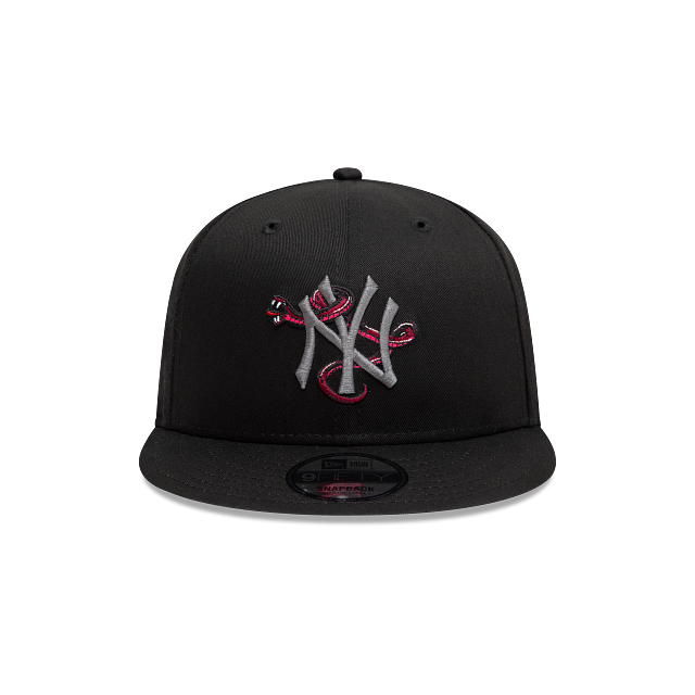 New York Yankees MLB Snake Icon 9FIFTY Snapback