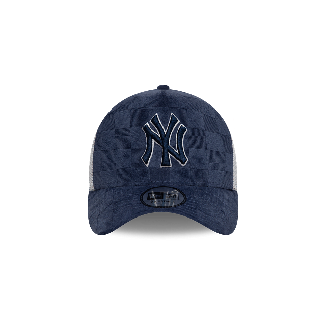 New York Yankees MLB Trucker Canvas 9FORTY A-Frame Snapback