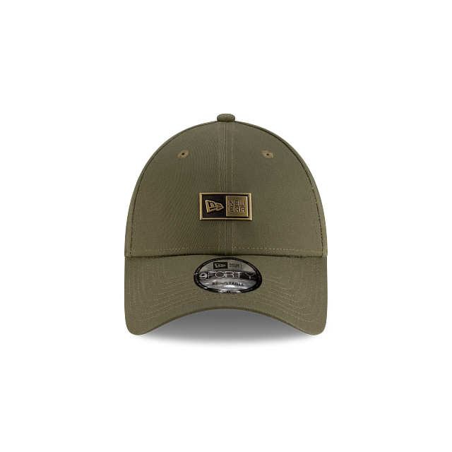 New Era Metallic Badge 9FORTY Strapback Olivo