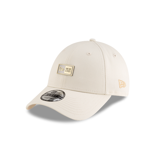 New Era Metallic Badge 9FORTY Strapback