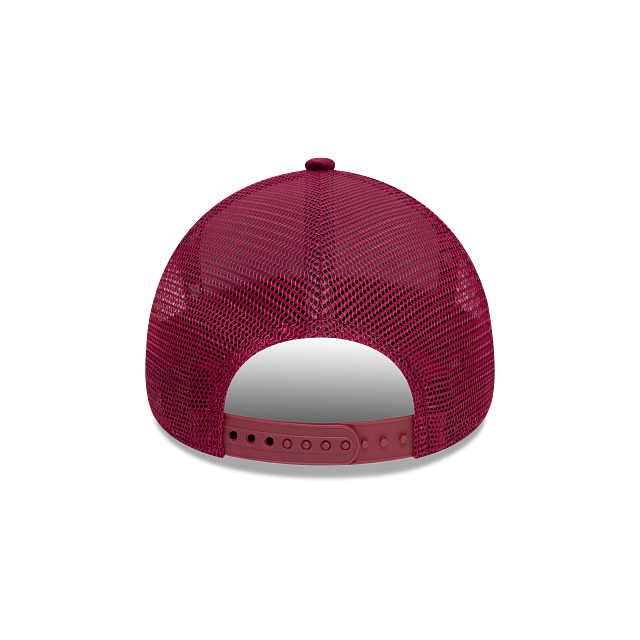New York Yankees MLB Women's Velour 9FORTY A-Frame Trucker Snapback Vino para Mujer