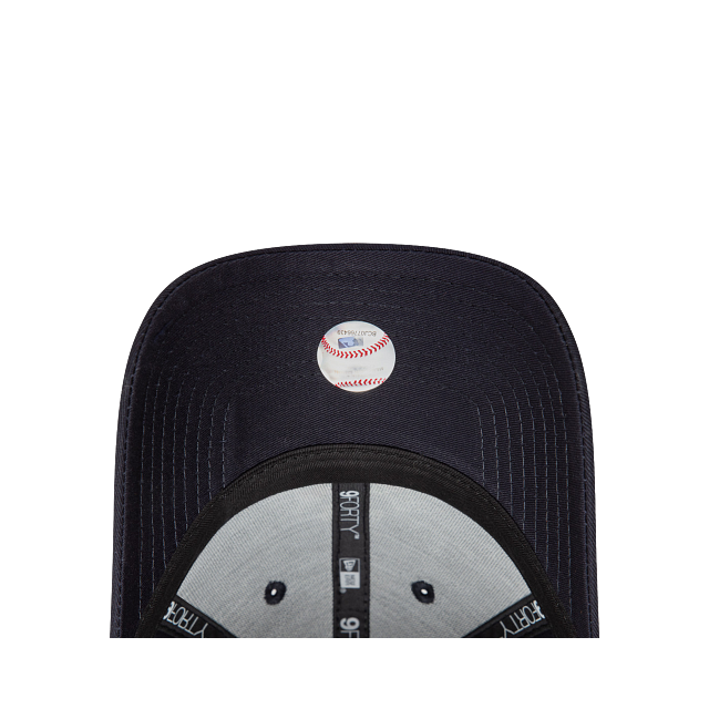 New York Yankees MLB Fruit 9FORTY Strapback