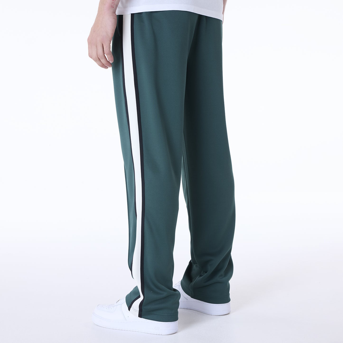 Pants New Era Script
