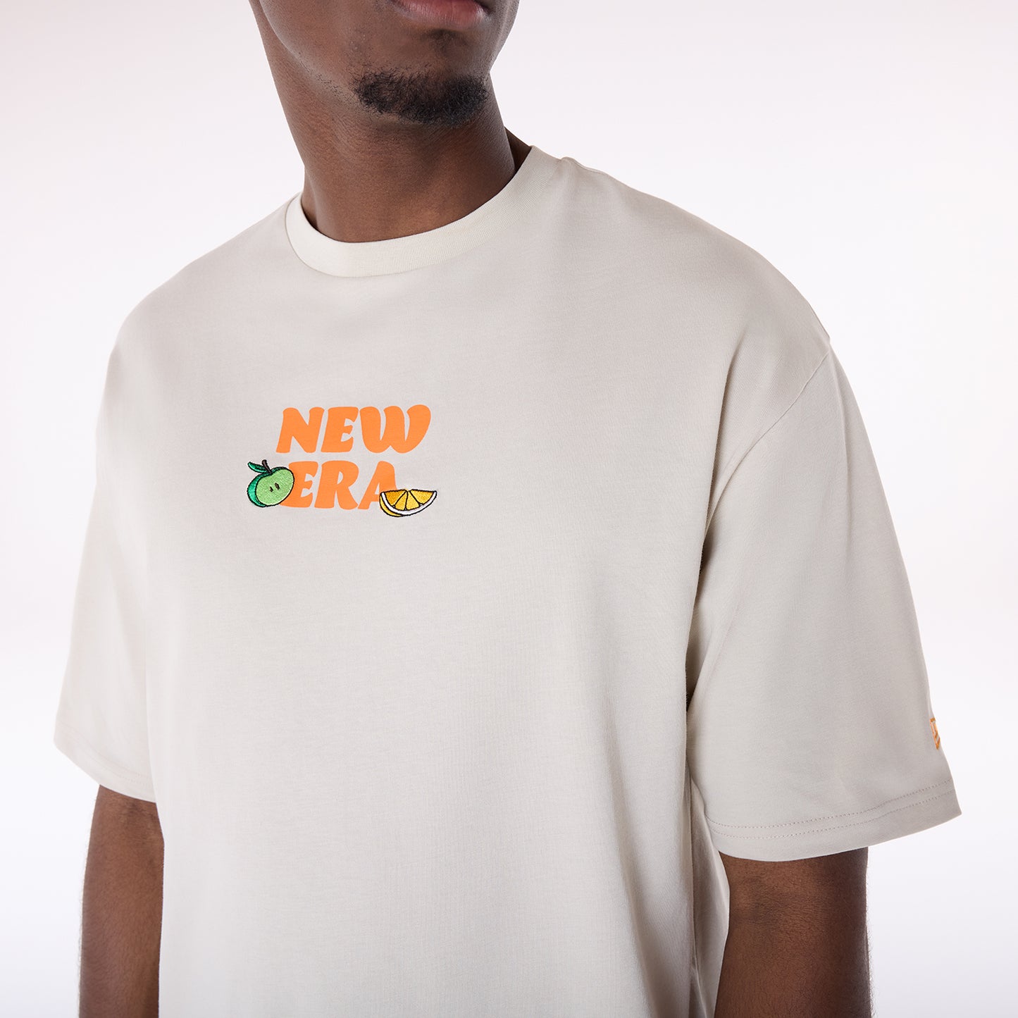 Playera Manga Corta New Era Summer Graphic