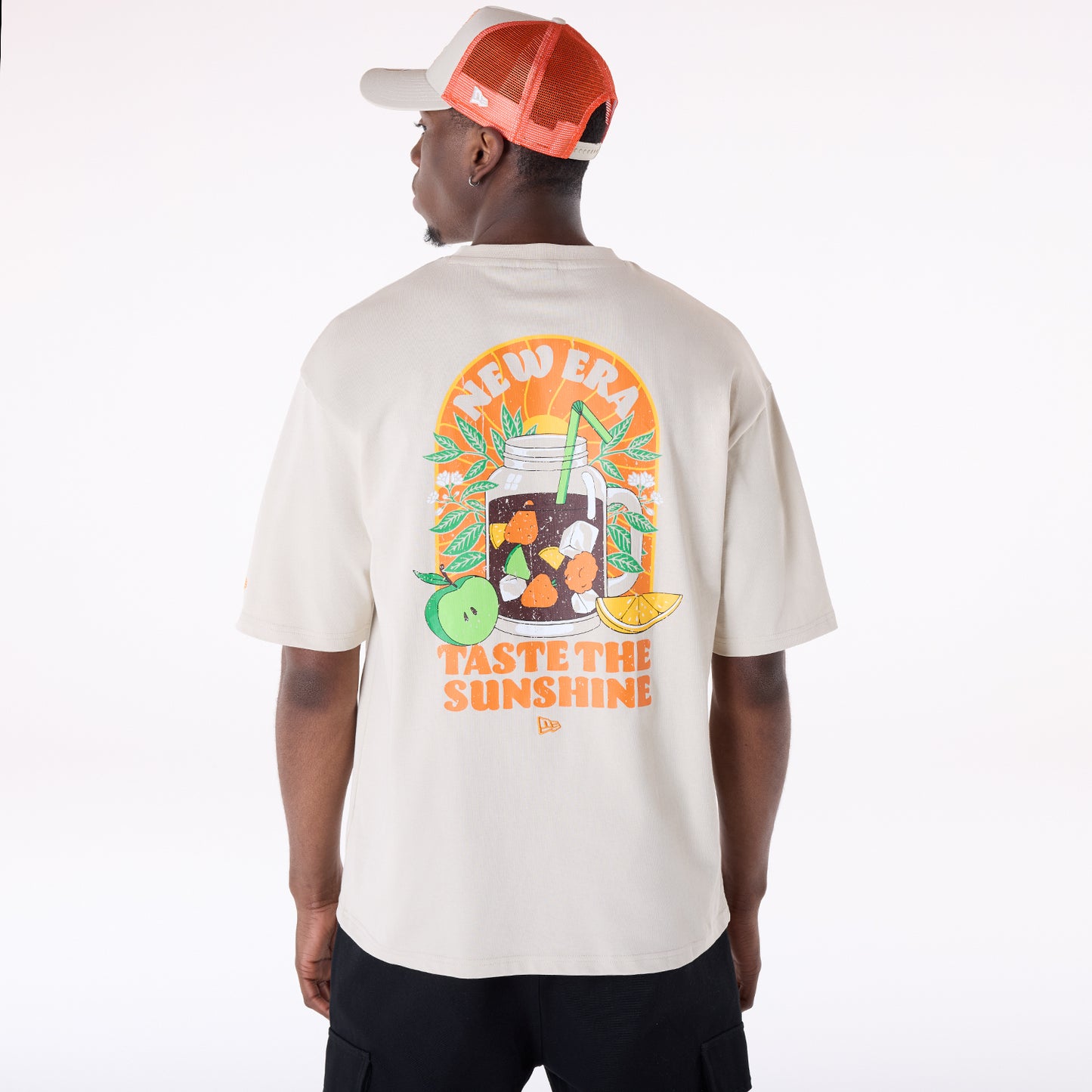 Playera Manga Corta New Era Summer Graphic