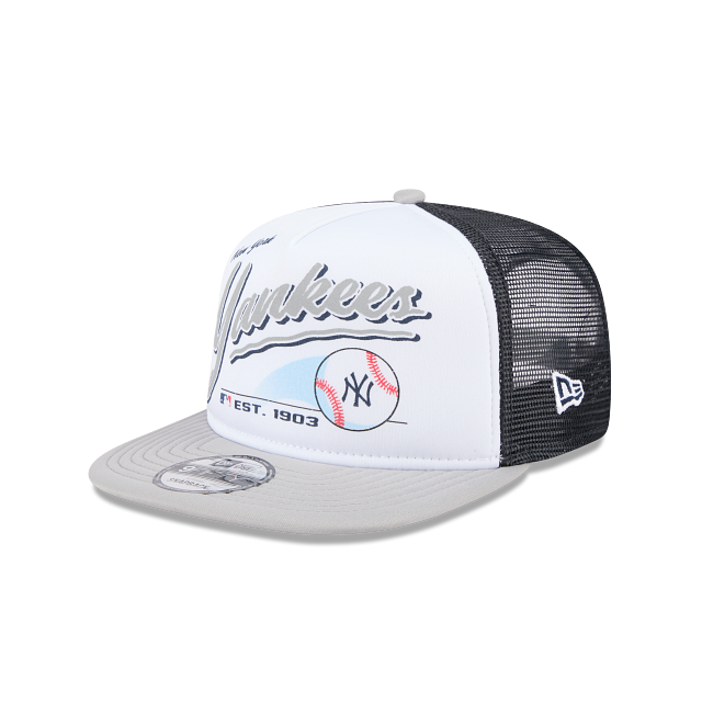 New York Yankees MLB Throwback 9FIFTY A-Frame Trucker Snapback