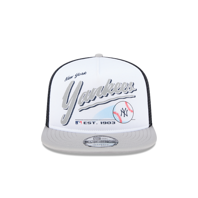 New York Yankees MLB Throwback 9FIFTY A-Frame Trucker Snapback