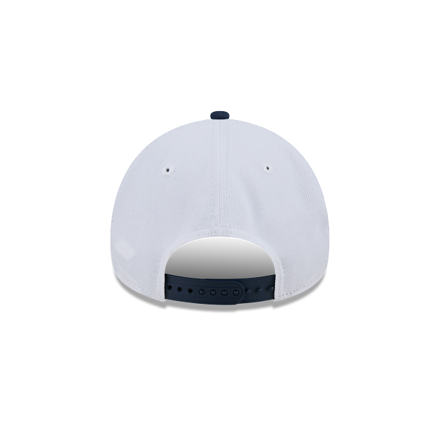 Los Angeles Lakers NBA Oceanside Repreve 9FORTY A-Frame Snapback