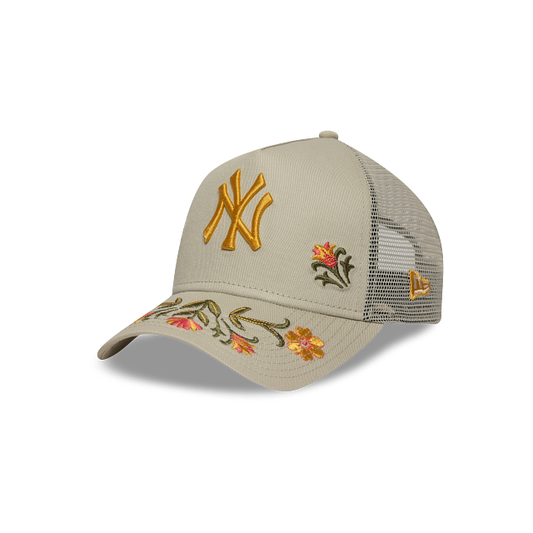 New York Yankees MLB Floral 9FORTY A-Frame Trucker Snapback