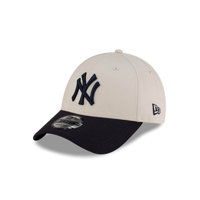 New York Yankees MLB Side Script 9FORTY Strapback