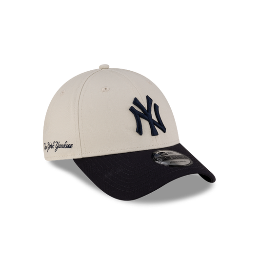 New York Yankees MLB Side Script 9FORTY Strapback