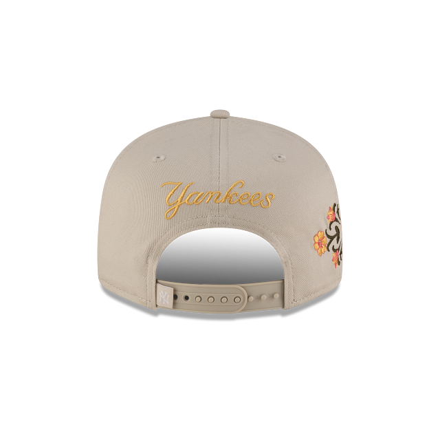 New York Yankees MLB Floral 9FIFTY Snapback
