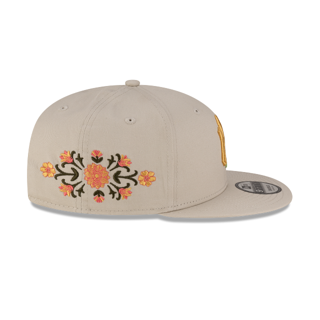 New York Yankees MLB Floral 9FIFTY Snapback