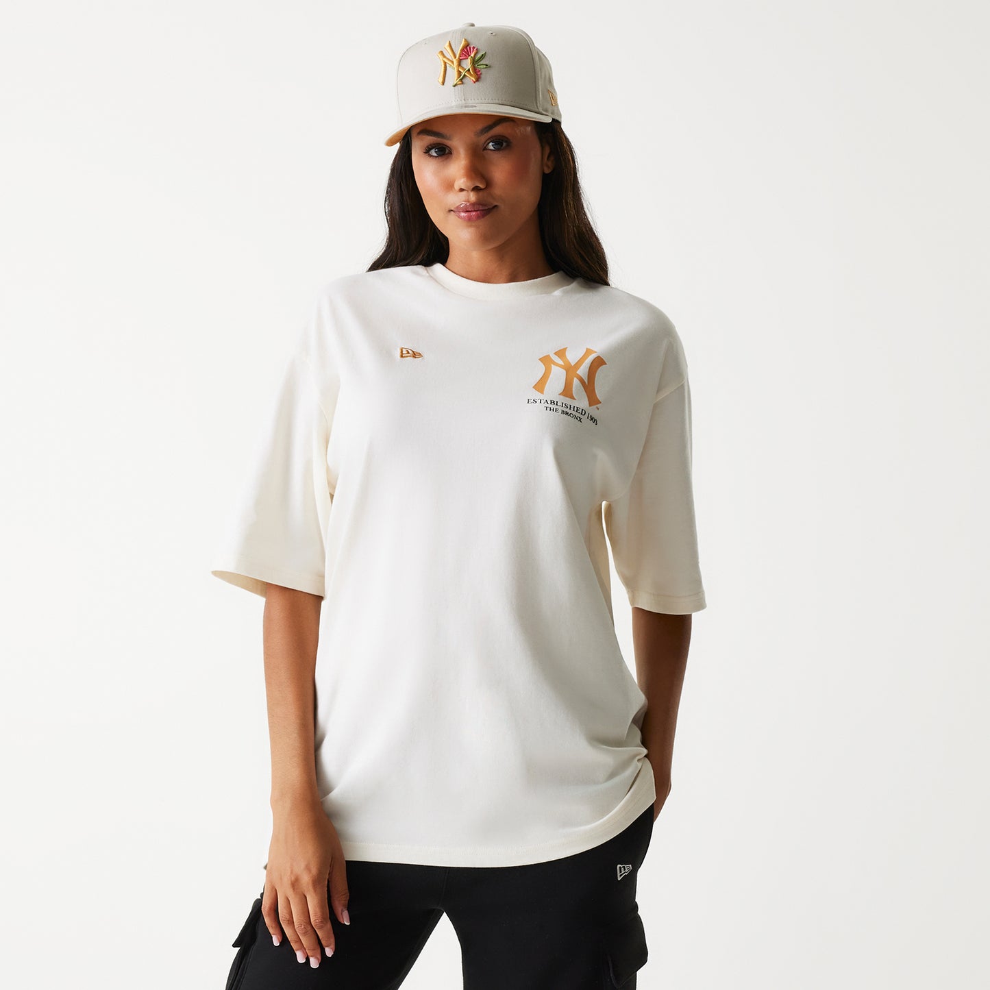 Playera Manga Corta New York Yankees MLB Baseball Graphic Blanca