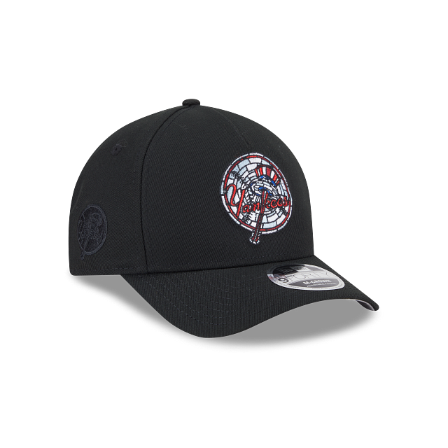 New York Yankees MLB Stained Glass 9FORTY M-Crown A-Frame Snapback
