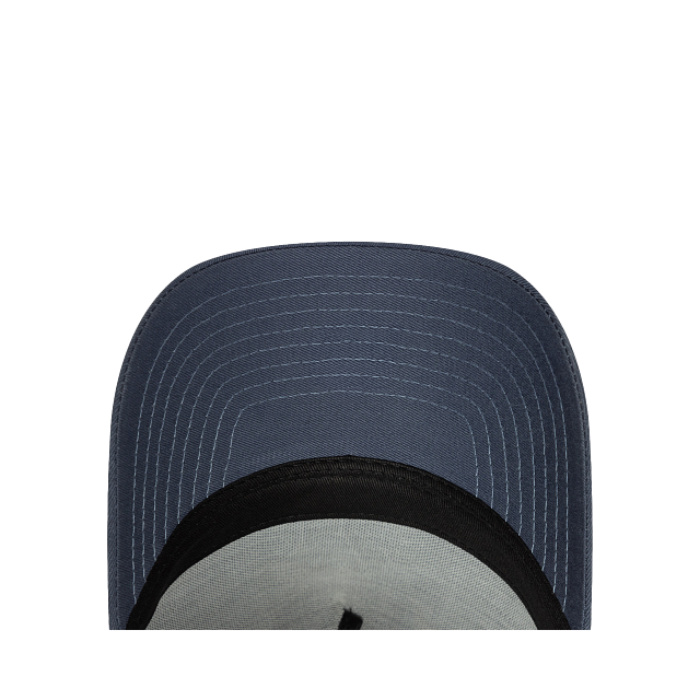 New York Yankees MLB League Essentials 9FORTY A-Frame Trucker Snapback