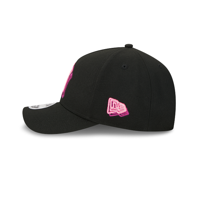 New York Yankees MLB Neon 9FORTY M-Crown A-Frame Snapback