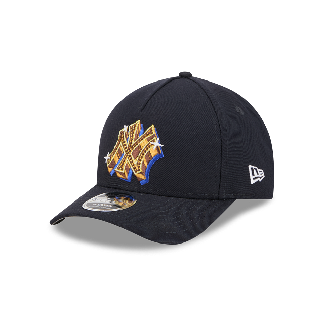 New York Yankees MLB Emblem 9FORTY M-Crown A-Frame Snapback