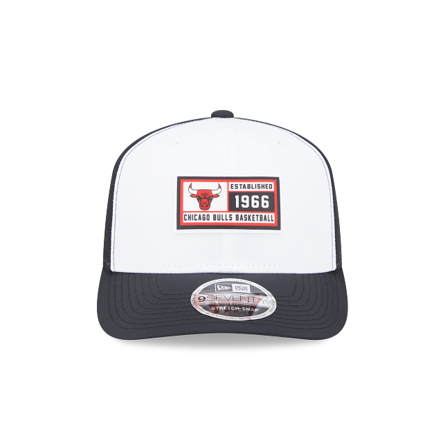 Chicago Bulls NBA NE Leisure 9Seventy Trucker Snapback